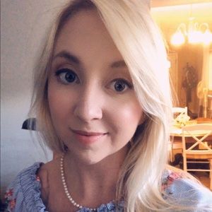 Meet your Posher, Lauryn